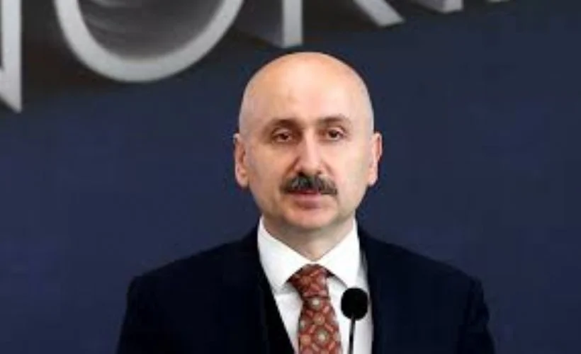 Ulaştırma Bakanı Karaismailoğlu: Ulaşım ve iletişim açısından herhangi bir sıkıntı yok