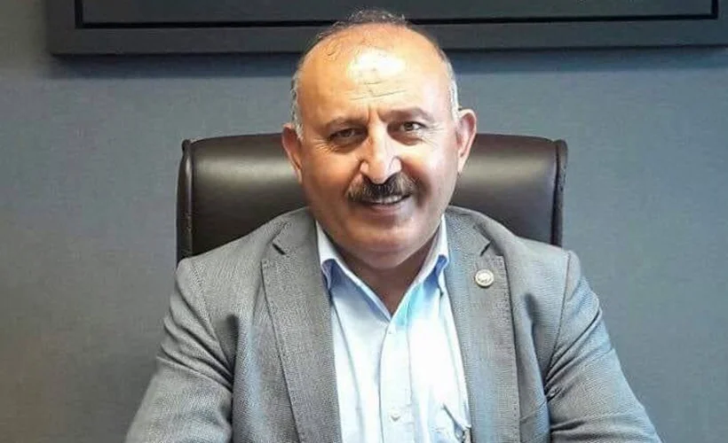 Vedat Öztürk kimdir?