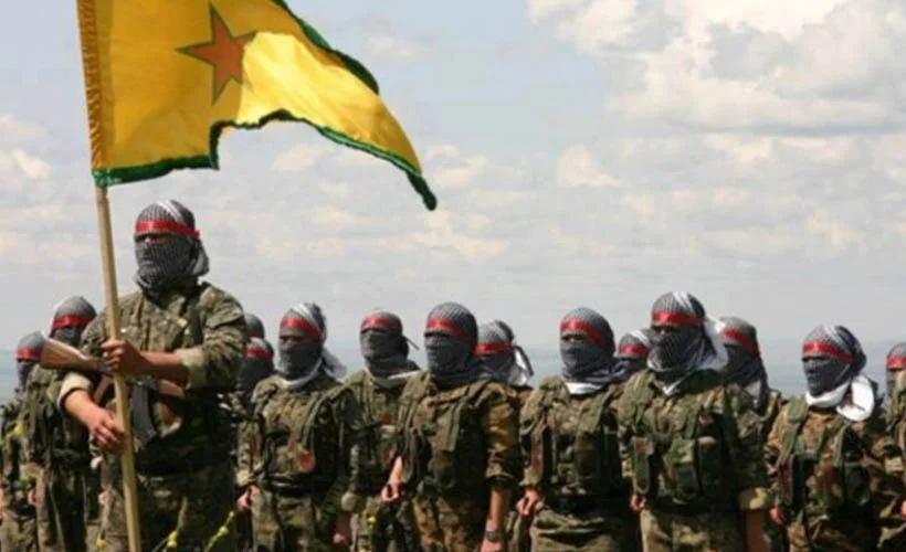 YPG güçleri, Fransa'yı protesto eden halkın üzerine ateş açtı