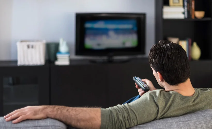 15 Kasım 2020 Pazar TV Yayın akışı! Televizyonda bu akşam hangi programlar var?