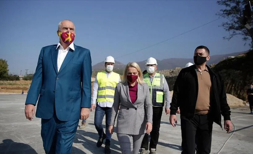 Arnavutluk Başbakanı Rama'dan Türkiye tarafından inşa edilecek konut bölgesine ziyaret