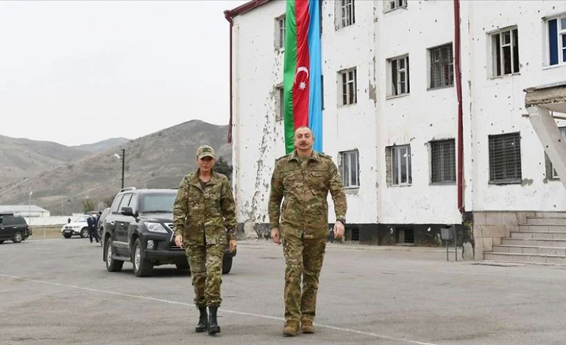 Azerbaycan Cumhurbaşkanı Aliyev, işgalden kurtarılan Fuzuli ve Cebrail'i ziyaret etti