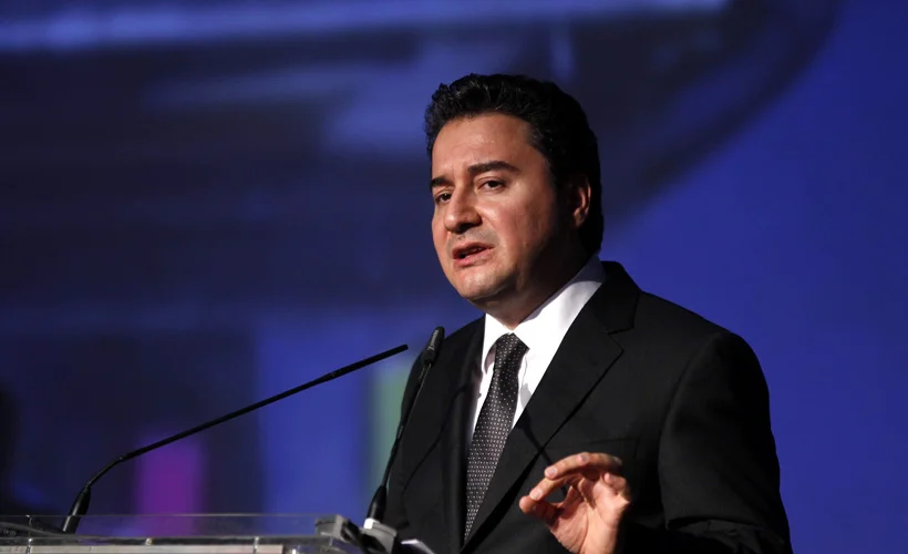 Babacan: Ekonomideki birkaç kişiyi değiştirerek işlerin düzelmesi çok zor
