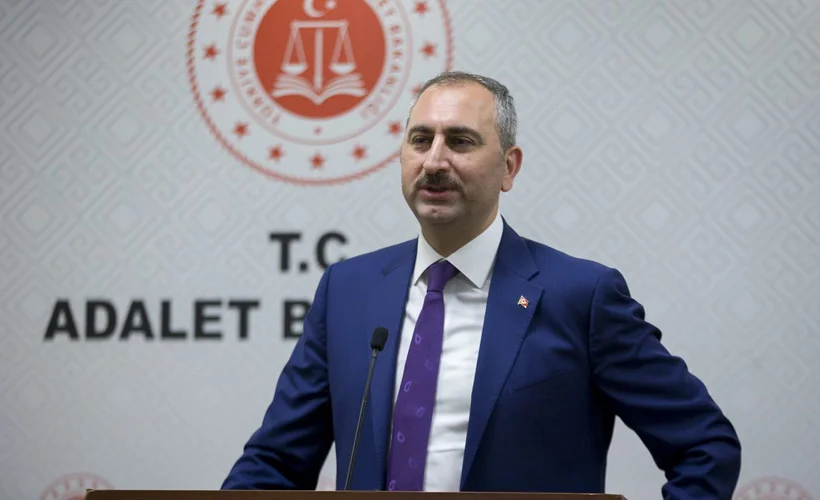Bakan Gül: Darbeci hainlerden hesap soruluyor