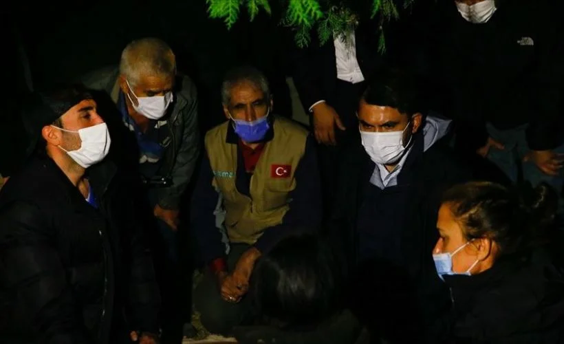 Çevre ve Şehircilik Bakanı Kurum: Artık hasarlı binaların yıkım süreçlerini başlattık