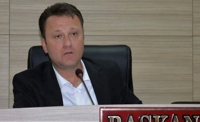 CHP'li Menemen Belediye Başkanı partisinden istifa etti