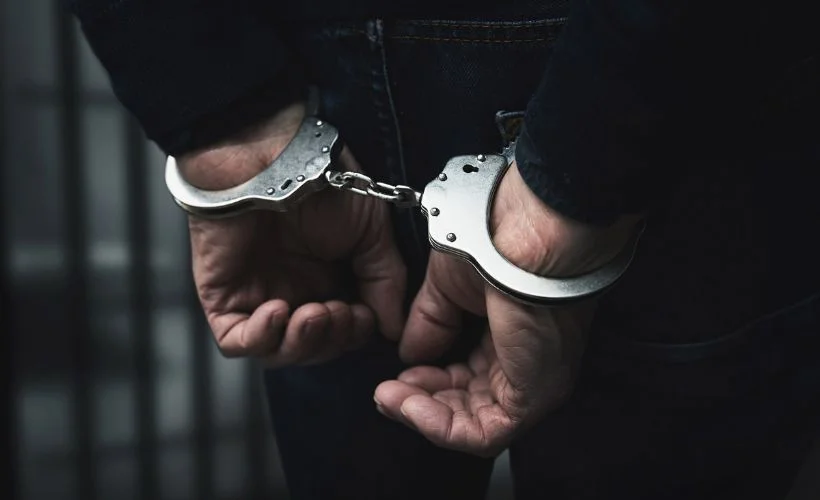 Çin'de annesini diri diri gömen kişiye 12 yıl hapis cezası