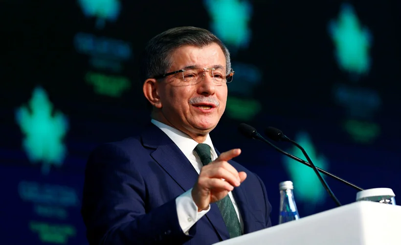 Davutoğlu koronavirüse yakalandı