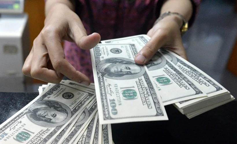 Dolar ve euro yeniden yükselişe geçti