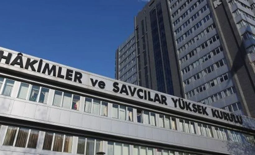 HSK'dan 9 hakim ve savcı hakkında FETÖ'den uzaklaştırma kararı