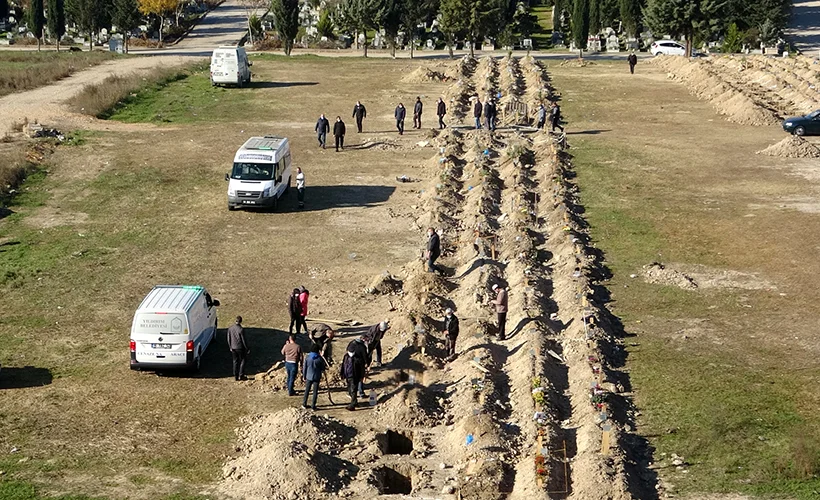 İkinci dalganın yaşandığı Bursa'da ölüm sayısı arttı