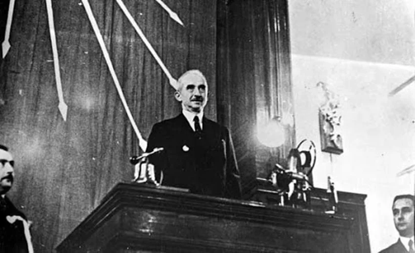 İsmet İnönü'nün Cumhurbaşkanı seçilmesi