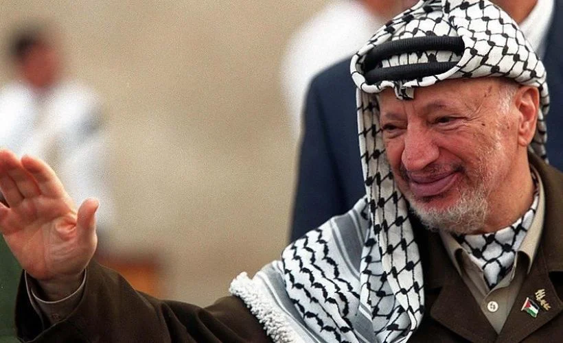 İsrail'in Arafat'a suikast düzenlemeyi planladığı iddia edildi