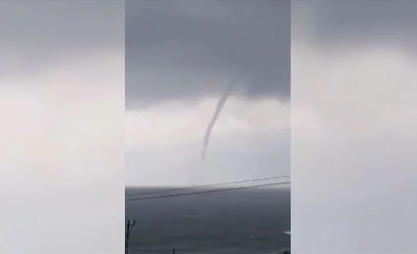 İstanbul'un bazı ilçelerinde sağanak etkili oluyor
