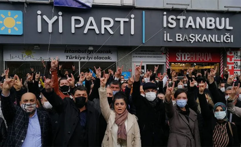 İYİ Parti üyesi gruptan İYİ Parti İstanbul İl Başkanı Kavuncu'ya istifa çağrısı