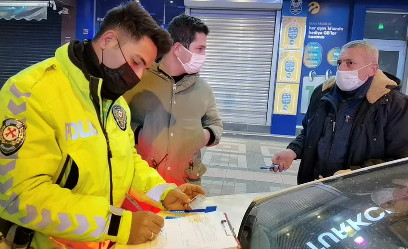 Kısıtlamaya uymayan 12 binden fazla kişiye adli ve para cezası