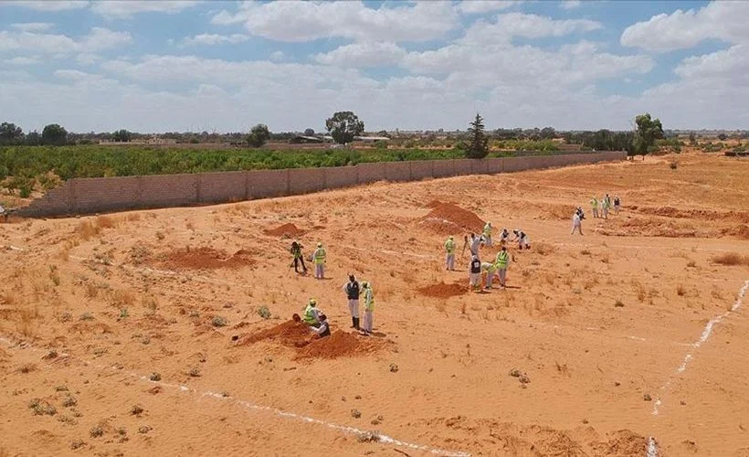 Libya'nın Terhune kentinde 5 yeni toplu mezar bulundu