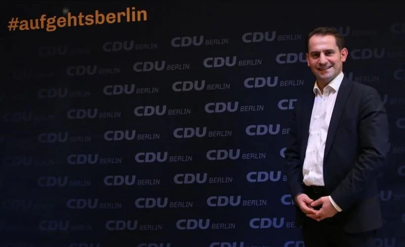 Merkel'in Partisi Türk kökenli siyasetçiyi milletvekili adayı gösterdi