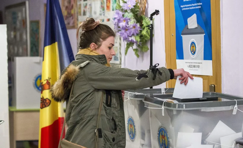 Moldova'da halk cumhurbaşkanını seçiyor