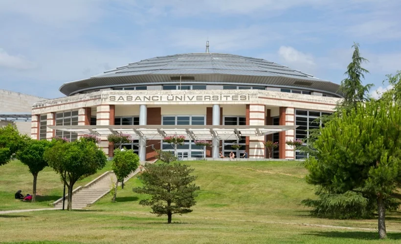 Sabancı Üniversitesi'nden 'Eğitime teknik destek'