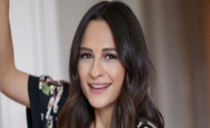 Selin Yeninci kimdir?