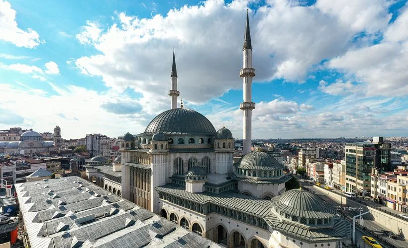 Taksim'e yapılan cami Ramazan ayında açılacak