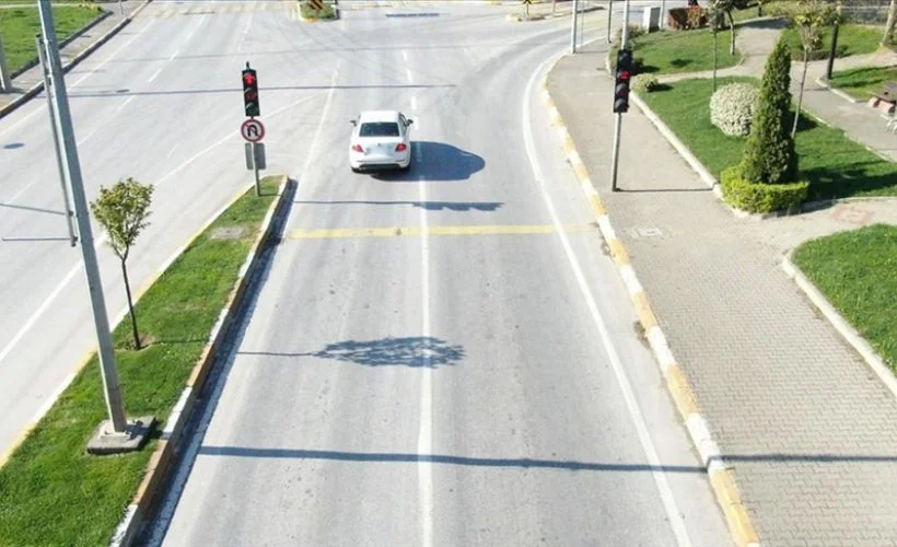 Trafik ışık ve işareti ihlali nedeniyle 195 araç trafikten men edildi