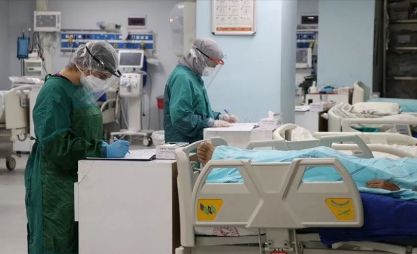 Türkiye'de son 24 saatte 5 bin 532 kişiye Kovid-19 tanısı konuldu, 135 kişi hayatını kaybetti