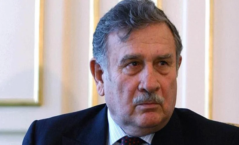 Yıldırım Akbulut kimdir?