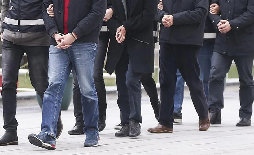 39 ilde FETÖ'nün TSK yapılanmasına operasyon