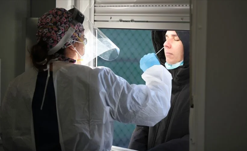 ABD'de Kovid-19 salgını nedeniyle 3 bin 393 kişi daha hayatını kaybetti