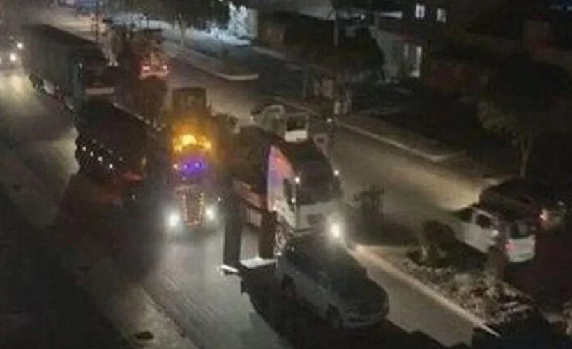ABD, Suriye'den çaldığı petrol ve askeri araçları Irak'a taşıyor
