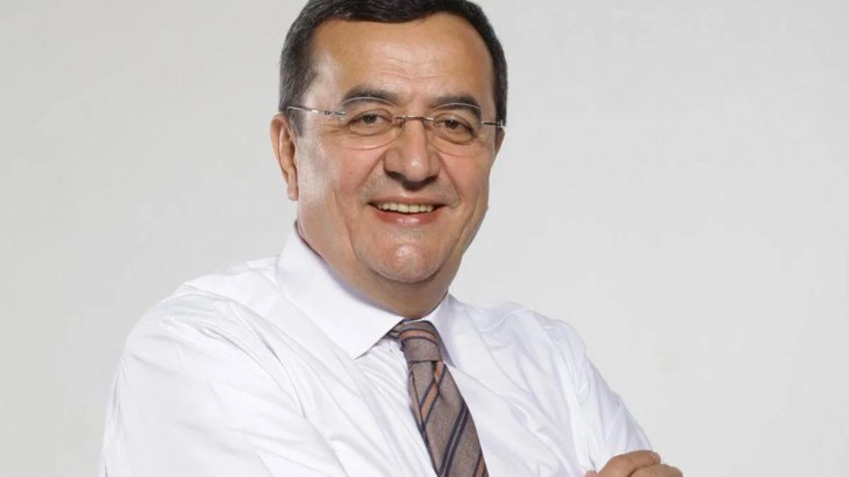 Abdül Batur Kimdir?