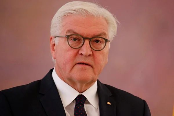 Almanya Cumhurbaşkanı Steinmeier: Aşı yapılacağından mutluyum