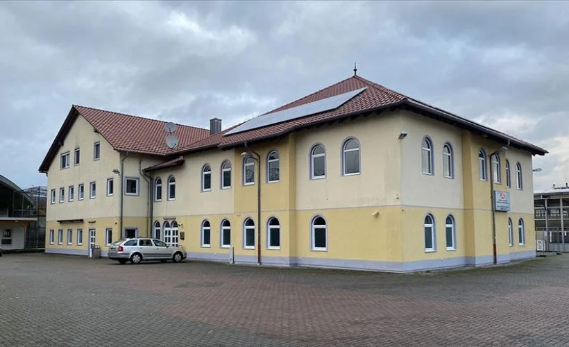 Almanya'da camiye ırkçı içerikli tehdit mektubu gönderildi