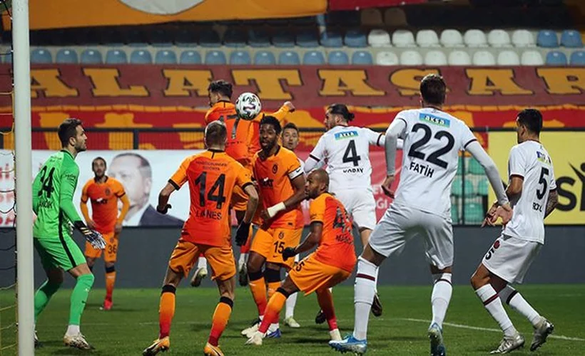 Aslan, 90'dan sonra vuruldu