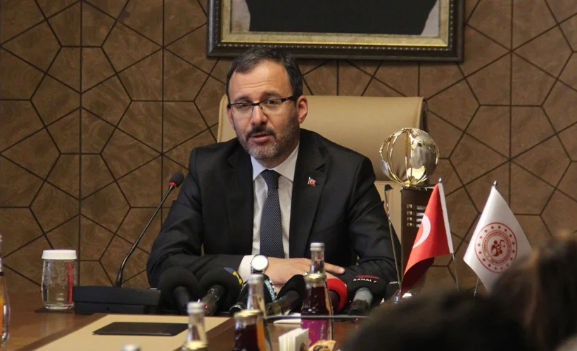Bakan Kasapoğlu koronavirüse yakalandı