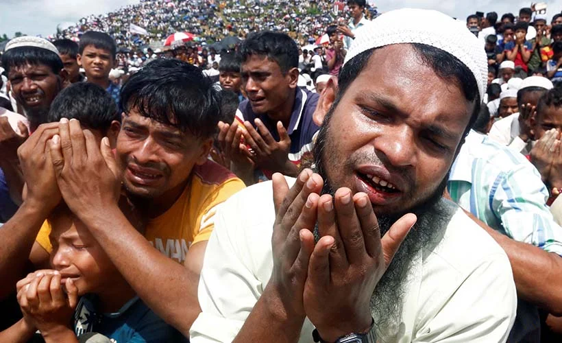 Bangladeş, Rohingyalı Müslüman mültecileri ıssız bir adaya sürüyor