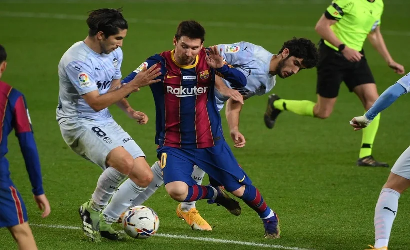 Barcelona 1 puanla yetindi