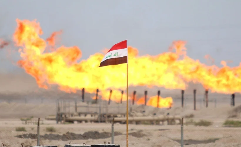 Irak'ta saldırıya uğrayan petrol rafinerisinde üretim durdu