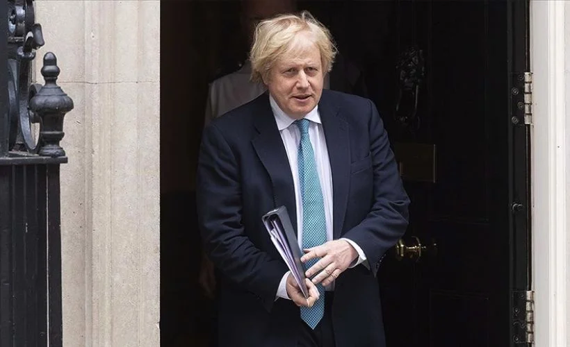 Johnson: Kovid-19 aşılarının dağıtımında ciddi zorluklar yaşanacak