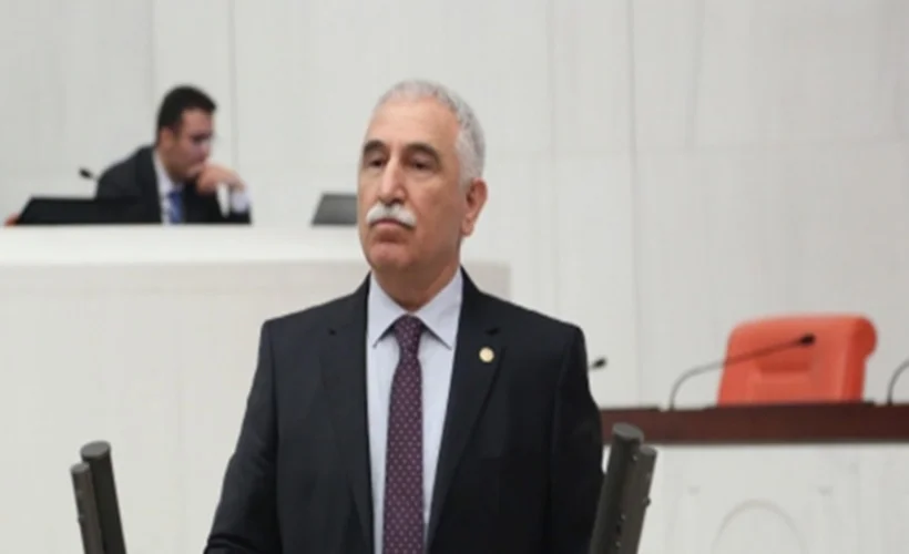 Kadim Durmaz kimdir?