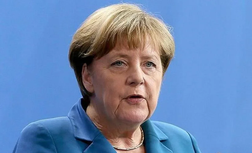 Merkel'den aşı mesajı: Artık tünelin sonunda ışık görüyoruz