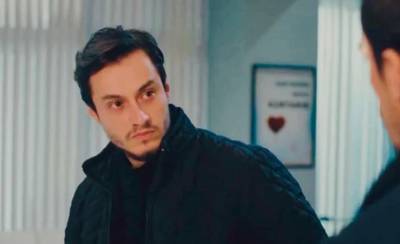 Muhammed Fatih Ayhan kimdir ? Doğduğun ev kaderindir Ömer nereli ve kaç yaşında ?