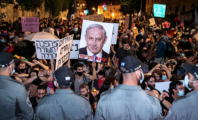 Netanyahu'ya 'isyan' sürüyor