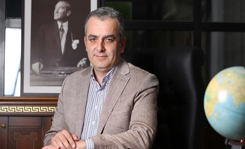 Semih Esen kimdir?