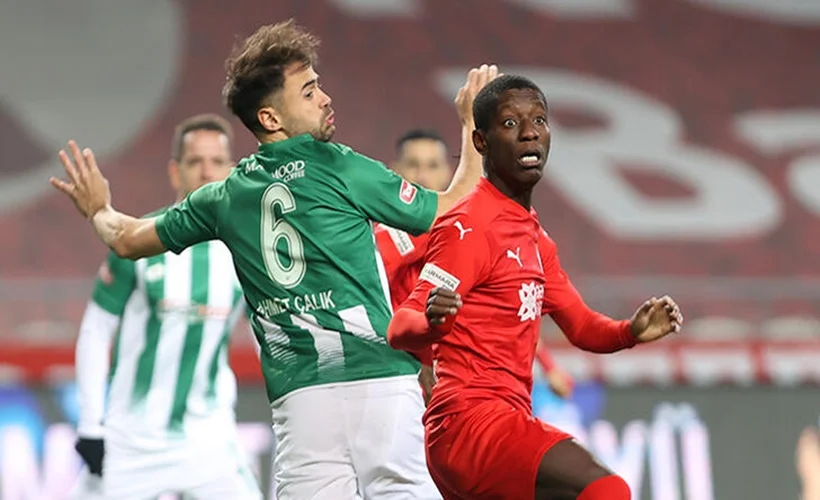 Sivasspor kötü gidişe 'dur' dedi