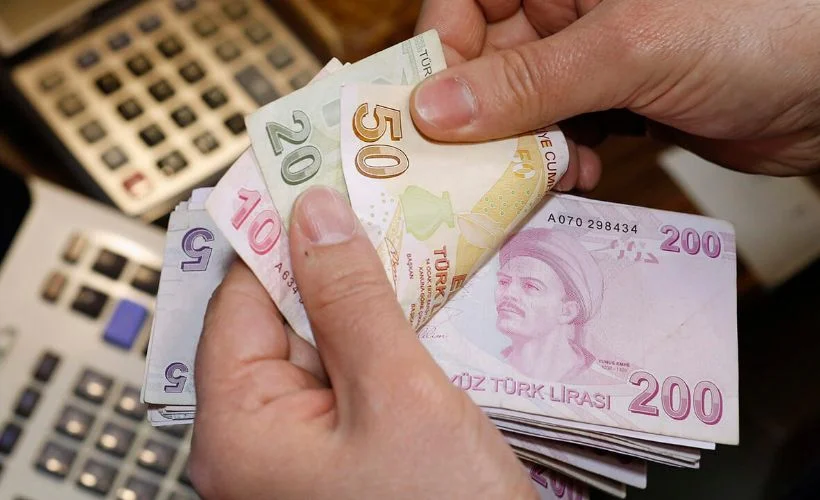 Sözleşmeli çalışan personelin yeni maaşları belli oldu