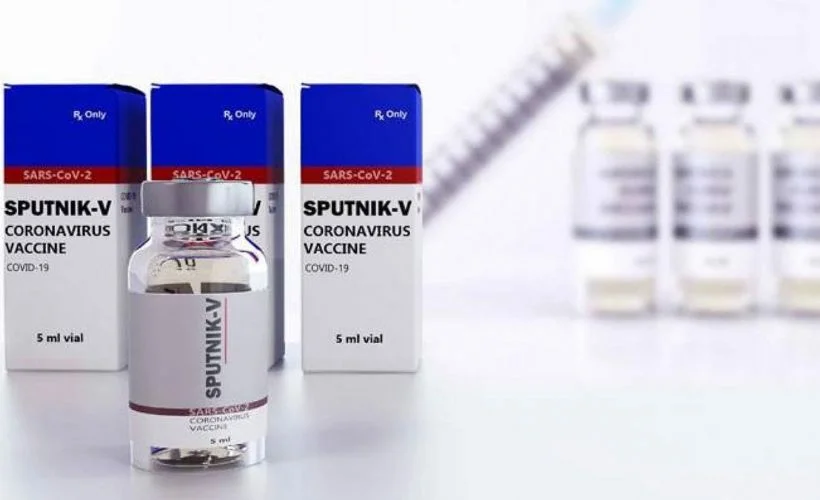 Sputnik V'in alkol uyarısına Rusların tepkisi: Yeni yılda içki içmek kutsaldır