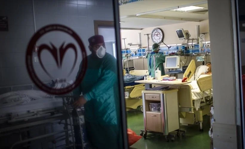 Türkiye'de son 24 saatte 19 bin 103 kişinin Kovid-19 testi pozitif çıktı